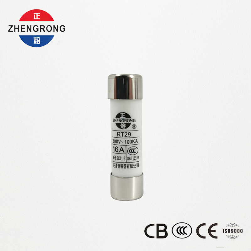 Engros 8,5*31,5 R014 16A tilpassede sikringer